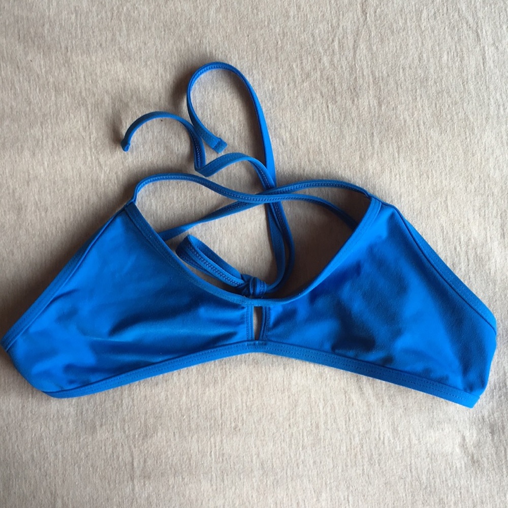 Jolyn Vent Top
